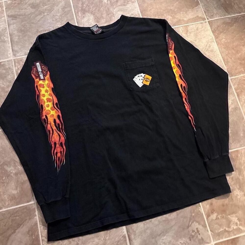 Vintage 1990s Harley Davidson black tee with flame sleeves, great piece, size XL